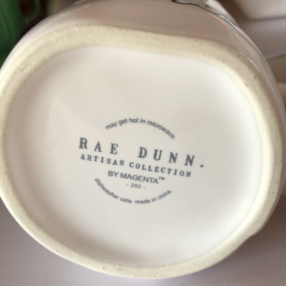 RAE DUNN Auntie, Artisian Collection by Majenta ‘202’ - Picture 4 of 4